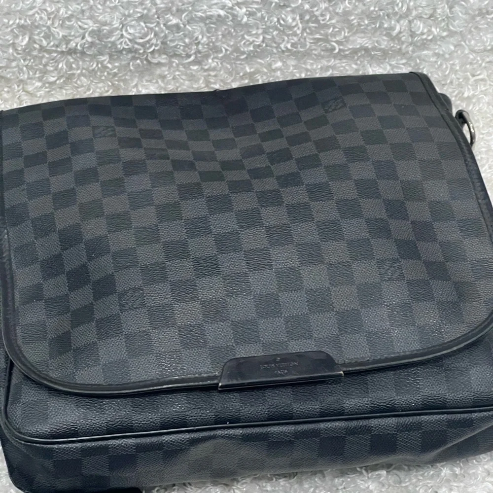 LOUIS VUITTON DAMIER GRAPHITE RENZO